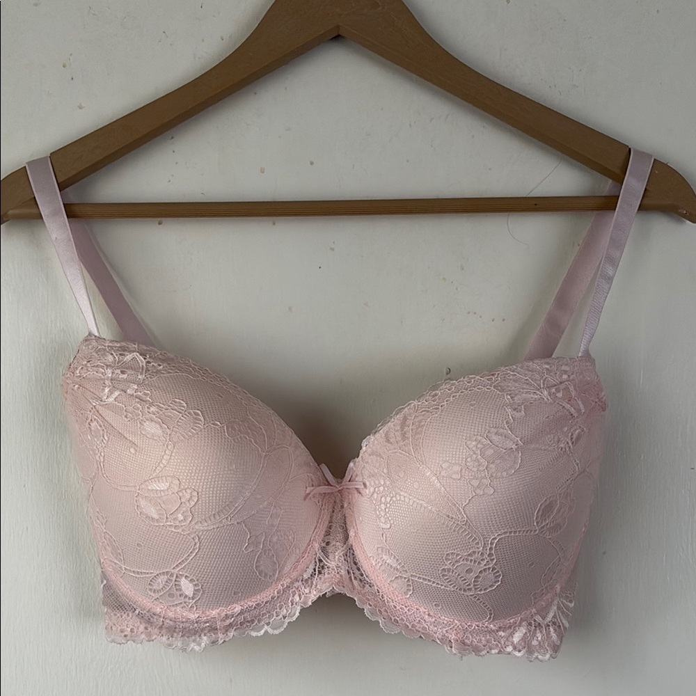 Elegant Lace Pink Bra
